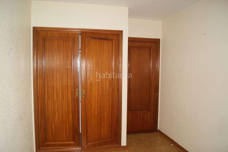 Foto 8ed67572-a2dc-4b23-a651-9b18ea25b84e. Apartament amb calefacció aparcament piscina a Playa Levante Benidorm