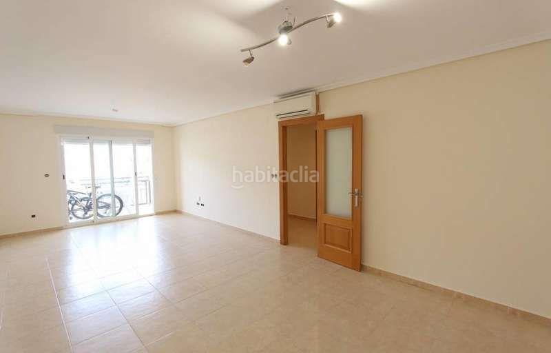 Foto 0c5586e4-eb52-418c-9254-e824ddbab0c8. Etagenwohnung mit parking in Altea ciudad Altea