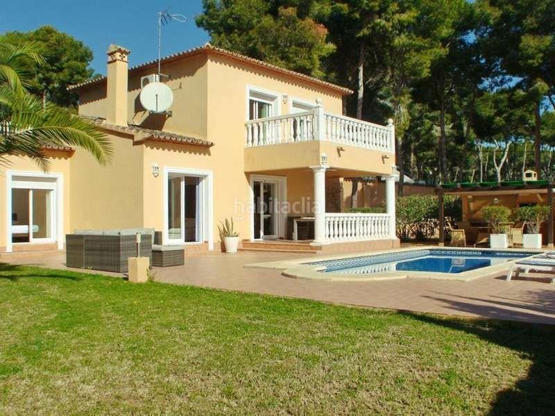 Foto e8282209-1548-4aa6-a503-43642717b7e4. Chalet mit heizung pool in Casco Urbano Moraira