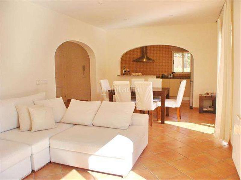 Foto 6882438a-cfed-4972-8c20-40e0e9d24b04. Chalet en Casco Urbano Moraira