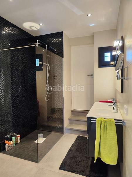 Foto 91cd3ba1-1047-430a-a076-d39956c32b34. Chalet avec piscine dans Paichi Moraira