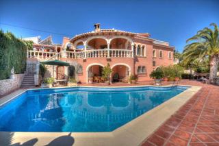 Chalet in Cala Advocat-Baladrar