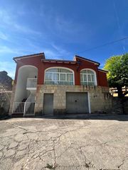 Xalet a Ocentejo
