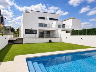 Location Maison jumelée  Calle de josé de san martín