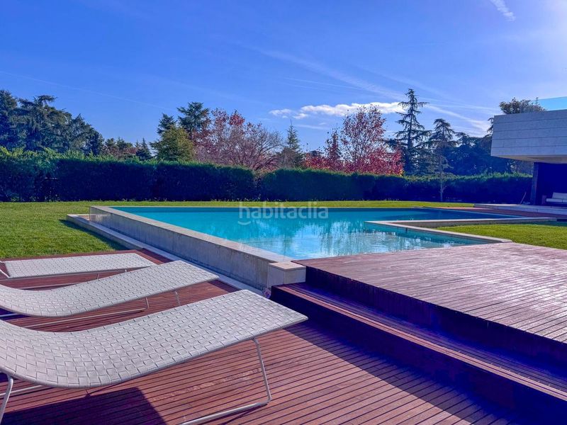 Foto 5c6d0827-5419-4560-a1e8-f68fb35b5efd. Xalet amb calefacció aparcament piscina a La Florida - El Plantío Madrid