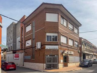 Edifici en Villaconejos. Edificio con posiblidad de cambio a viviendas