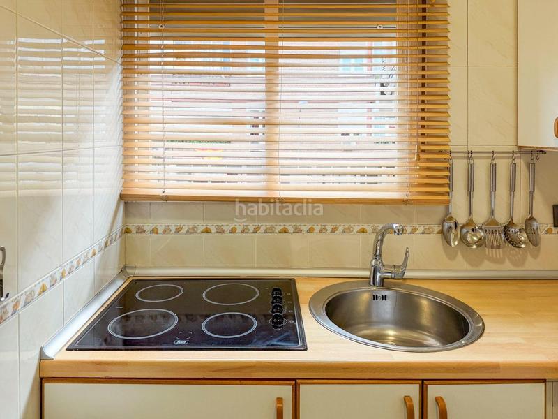 Foto 28362b6e-295f-448b-8216-8a3ecf25aeb1. Alquiler piso luminoso piso de 2 dormitorios con dos balcones en la Guindalera. en Madrid