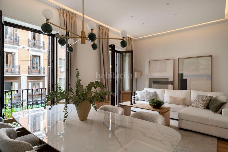 Foto 2242fffb-61df-479c-bb62-088de15ac67b. Rent flat in Sol Madrid