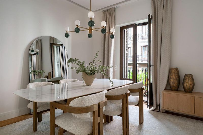 Foto 2c32ede1-5132-4f7a-8d02-967a15c24de6. Rent flat in Sol Madrid