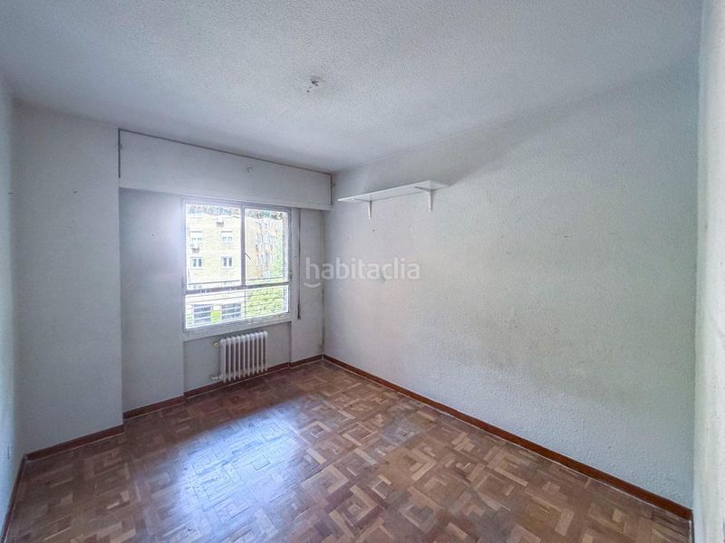 Foto 00a3e646-e1a4-448b-92d5-37f4da46f042. Pis amb aparcament a Alameda de Osuna Madrid