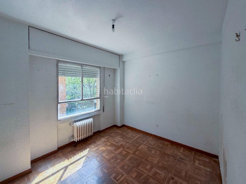 Foto 4b44d46d-07e2-4e4d-8079-78b63b79205e. Pis amb aparcament a Alameda de Osuna Madrid