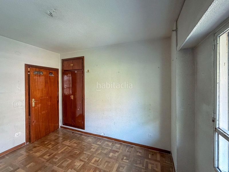 Foto 4f5aa1c5-23a5-4868-955d-613c50403c0e. Pis amb aparcament a Alameda de Osuna Madrid