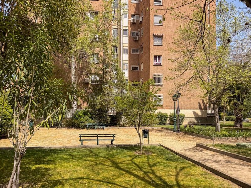 Foto 52a78e79-e3ca-4d46-8ed0-5dc417f809ce. Pis amb aparcament a Alameda de Osuna Madrid