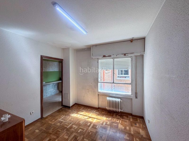 Foto 716c8245-7feb-46f2-8d3d-bffa01d4ff25. Pis amb aparcament a Alameda de Osuna Madrid