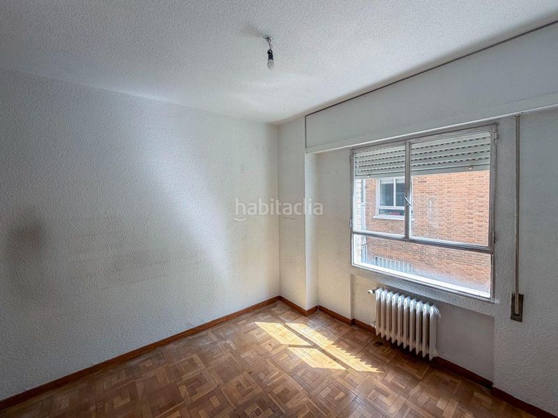 Foto 9284865e-00b1-42b1-9ee9-641e0b10e319. Pis amb aparcament a Alameda de Osuna Madrid