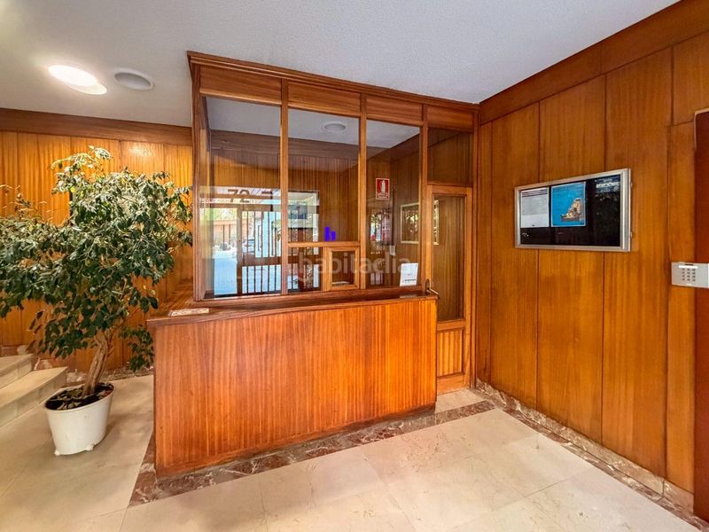 Foto b2dce738-b653-40e7-80a8-adc1ba3af0ed. Pis amb aparcament a Alameda de Osuna Madrid