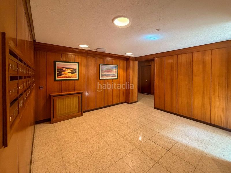 Foto c5962b96-6bfd-4cfc-be04-3f9ccae49de0. Pis amb aparcament a Alameda de Osuna Madrid