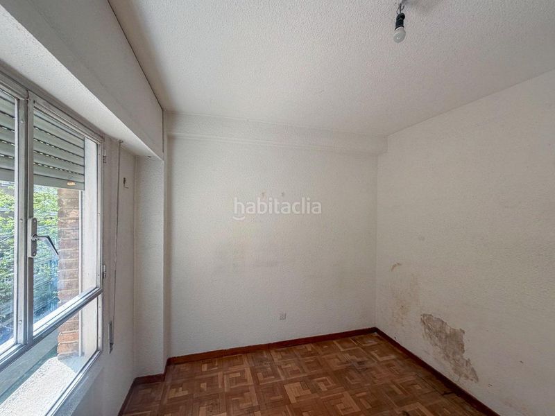 Foto c6db2823-8b9d-415b-8a1f-4b06513e8491. Pis amb aparcament a Alameda de Osuna Madrid