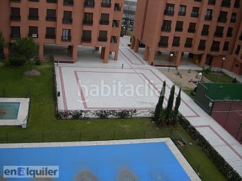 Foto 62f16392-76a6-4903-97dd-14f13b1d6796. Lloguer pis amb calefacció aparcament piscina a Rejas Madrid