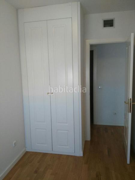 Foto 5ded6e3c-d51e-404f-93e3-c79ddb1aba46. Piso en calle de deyanira 59 piso de dos dormitorios. gareje. urbanización con piscina, padel, gimnasio y portero 24h. zona plenilunio en Madrid