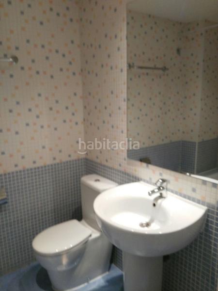 Foto 77e46c41-27aa-470d-a96b-cd7a029c377b. Piso en calle de deyanira 59 piso de dos dormitorios. gareje. urbanización con piscina, padel, gimnasio y portero 24h. zona plenilunio en Madrid