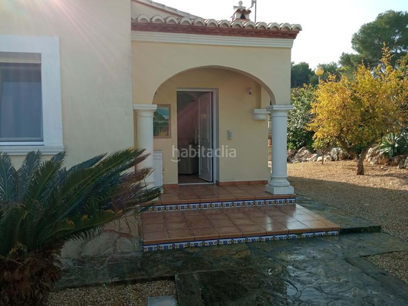Foto bd6d39d5-d046-4783-80a5-1359797ae509. Casa amb piscina a La Granadella - Costa Nova Xàbia