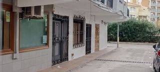 Local Comercial a Montañar-El Arenal. Local comercial a 200m de la playa arenal