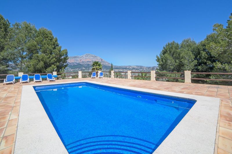 Foto 94d34cca-683d-4eb1-a92b-f77070c8a7b9. Casa amb calefacció piscina a Partida Comunes-Adsubia Xàbia