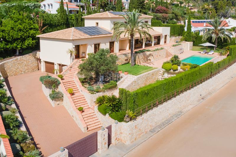 Foto 0257803c-6a34-4852-bdfe-9700d0b9bba1. Casa villa armonía elegancia, lujo y vistas panoramicas en el montgó en Xàbia