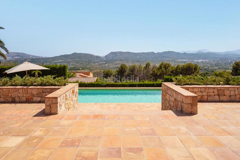 Foto 4aeff942-49cf-45de-b755-679829250402. Casa villa armonía elegancia, lujo y vistas panoramicas en el montgó en Xàbia