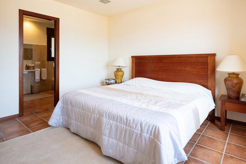 Foto a37e6bab-16e8-48d1-9173-acf3c247d6ee. Casa villa armonía elegancia, lujo y vistas panoramicas en el montgó en Xàbia