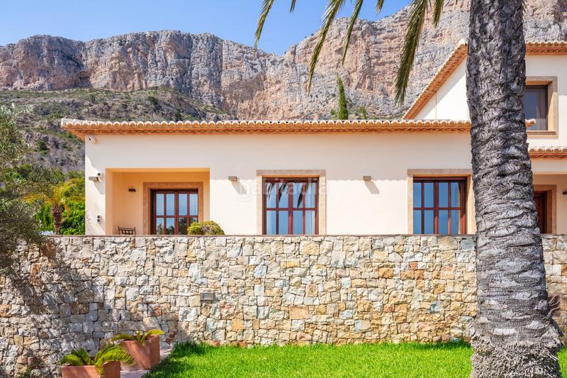 Foto b61b0531-dd1f-4909-b742-82882b8862f7. Casa villa armonía elegancia, lujo y vistas panoramicas en el montgó en Xàbia