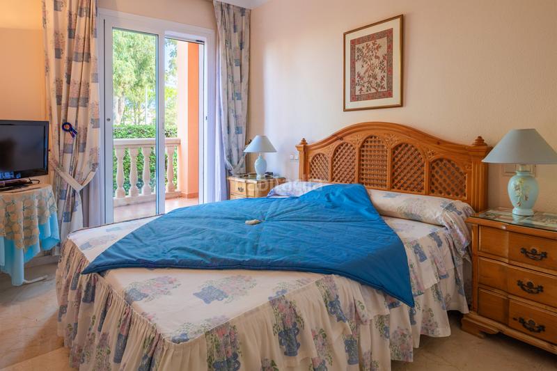 Foto deda0503-6839-44e9-bfe3-c79bbfa5cb87. Apartamento  exclusivo en urbanización de primera línea de mar en jávea en Xàbia
