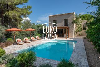 Haus in Cap Martí - El Tossalet - Pinomar. Casa dos granados en cap marti, un refugio mediterráneo de lujo
