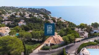 House in La Granadella - Costa Nova. En exclusiva, villa siena de estilo mediterraneo en la granadell