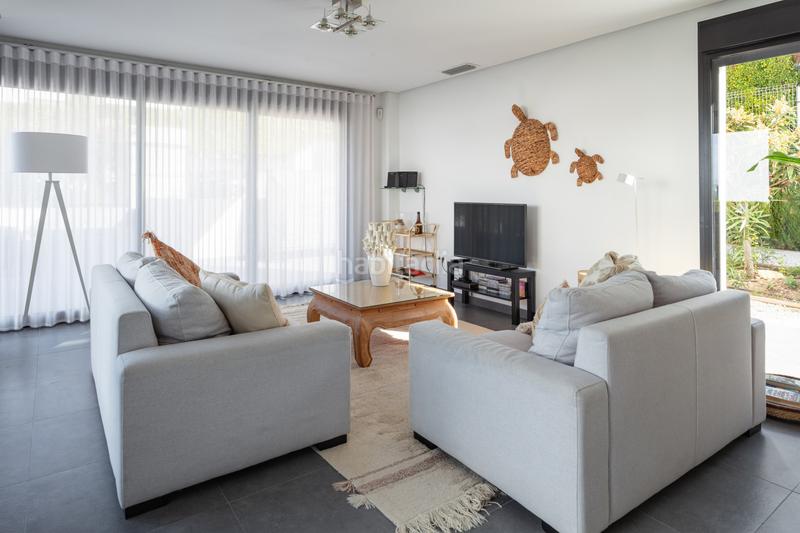 Foto 18ebc5bc-5a3f-4b8d-877b-a2f681c60708. Haus mit pool in Cap Martí - El Tossalet - Pinomar Xàbia