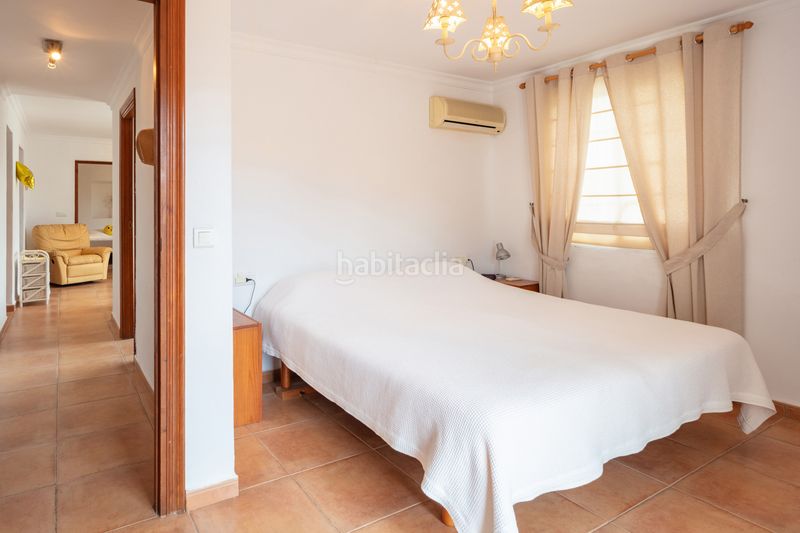 Foto 0ab610ef-89b8-4c80-ae62-44a638dcb898. Casa amb calefacció aparcament piscina a Puerto Xàbia