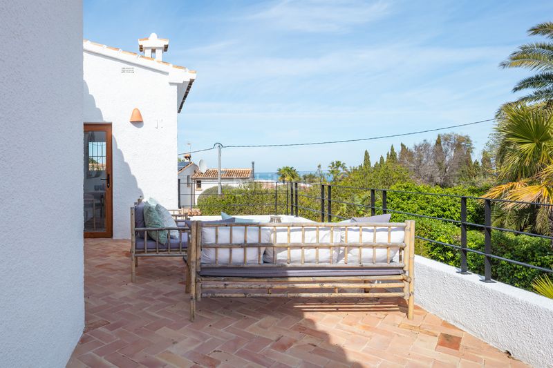 Foto a5f6c8aa-4e56-4d8e-967c-bc9a3f4682bb. Casa amb aparcament piscina a Cap Martí - El Tossalet - Pinomar Xàbia