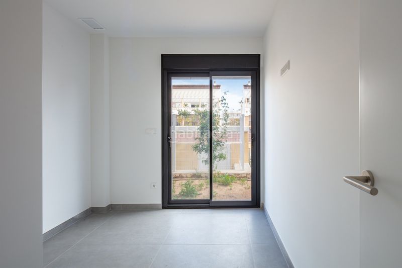 Foto 850fb7ed-6175-437c-8fcb-176dda086b13. Apartament amb aparcament piscina a Montañar-El Arenal Xàbia