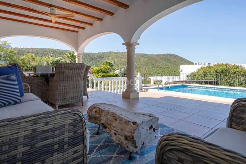 Foto a2688cbd-80f3-4a1a-aea5-7a577819b02d. Casa amb calefacció aparcament piscina a Cap Martí - El Tossalet - Pinomar Xàbia