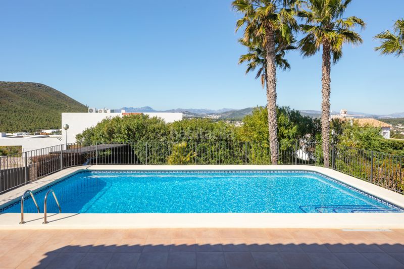 Foto bd4b58ef-b866-47eb-b1bf-39579484f127. Casa amb calefacció aparcament piscina a Cap Martí - El Tossalet - Pinomar Xàbia