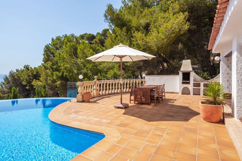 Foto bf618bd1-5943-4f39-8f8f-17b6d873bf7d. Casa amb piscina a Portichol-Balcón al Mar Xàbia