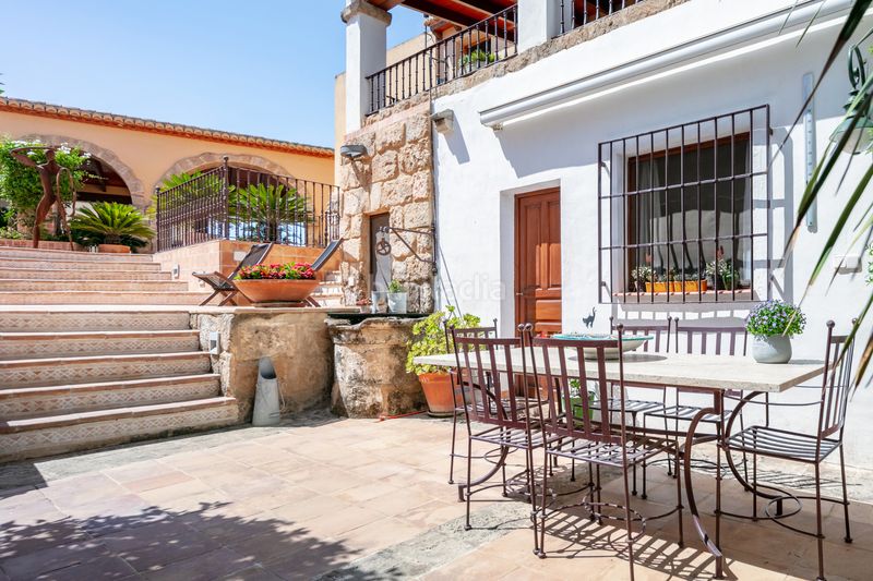 Foto ac1df0ee-a943-47c9-b631-e9a2f1ccc986. Casa amb calefacció aparcament piscina a Centro Ciudad Xàbia