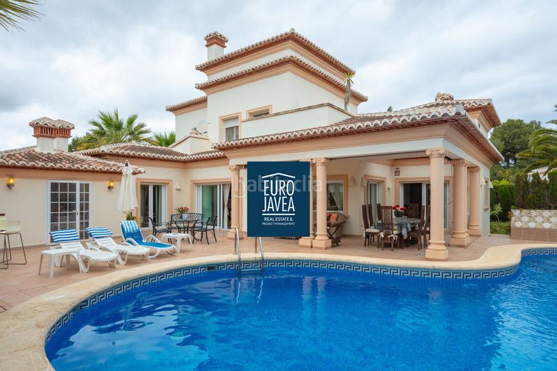 Foto 17fe51d7-4478-459d-9414-ec3db5cdd413. Casa amb aparcament piscina a La Granadella - Costa Nova Xàbia