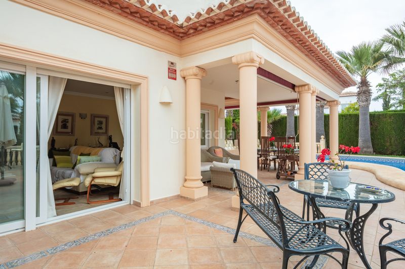 Foto ce33747f-4640-43ef-902e-05de9d699bc0. Casa amb aparcament piscina a La Granadella - Costa Nova Xàbia