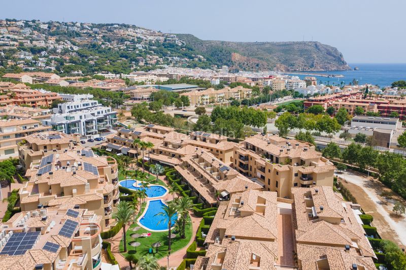 Foto e68d069f-3105-44c0-8a1c-a872b76ac5a7. Apartament amb aparcament piscina a Puerto Xàbia