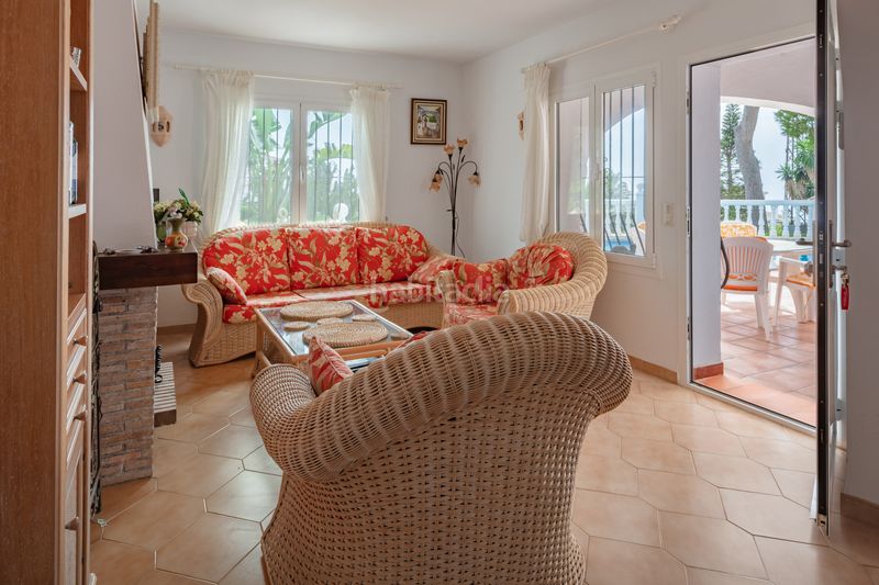Foto c7637dc2-7599-423b-9faa-82b7f1a13d92. Casa amb piscina a Montañar-El Arenal Xàbia