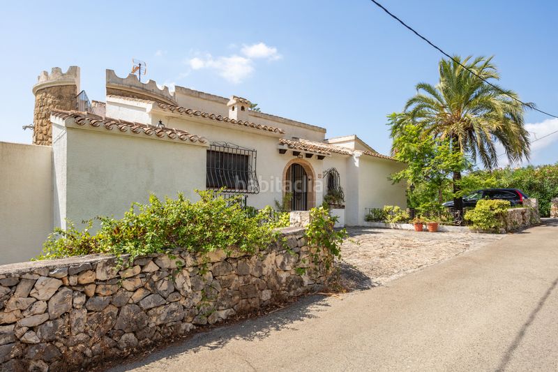 Foto 46f01f0f-f438-4ef0-a7d7-b4d4bcc9d195. Casa amb calefacció aparcament piscina a Montgó - Ermita Xàbia