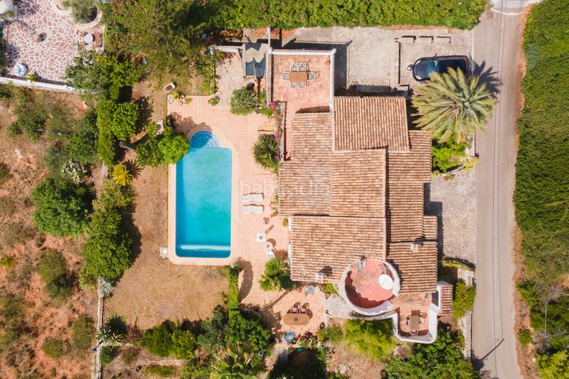 Foto b8491242-8361-4ec7-ae50-a18469776b25. Casa amb calefacció aparcament piscina a Montgó - Ermita Xàbia