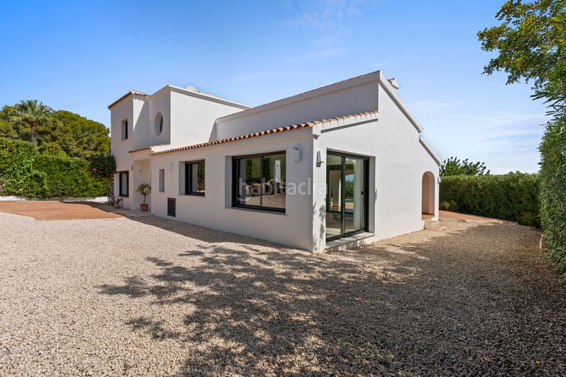 Foto bf86a480-f04d-4263-a908-a374e5b9ee9c. Casa amb aparcament piscina a Cap Martí - El Tossalet - Pinomar Xàbia